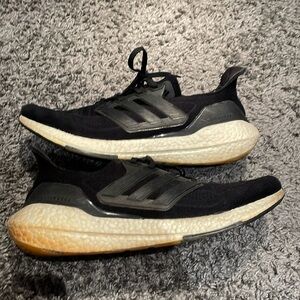 Adidas Ultraboost 21